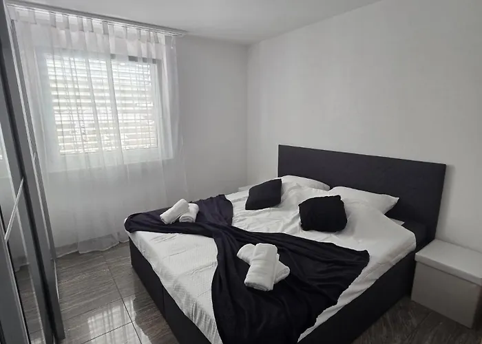 Exklusives 3 Ca 7 Min Fussweg Zum Wef Kongresszentrum Давос